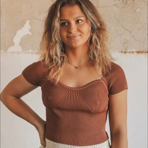 MISS LOVE solid ribbed knit drop shoulder sweater Size Med